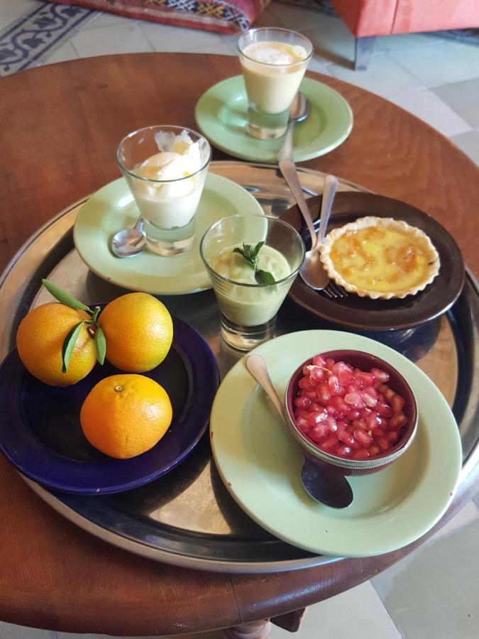 Jnane Tihihit Bed & Breakfast Lalla Takerkoust Bagian luar foto